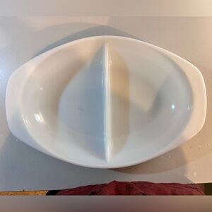 Pyrex Divided Dish